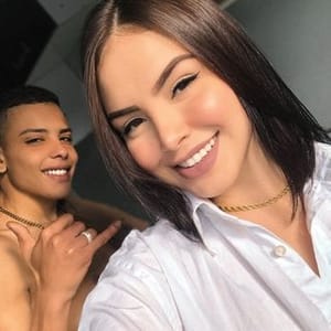 Giovanna Caroline