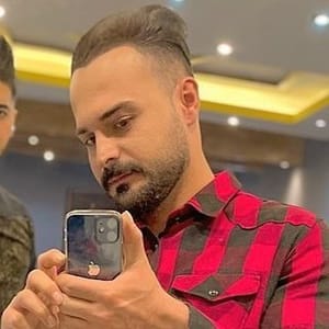Awmir Amira