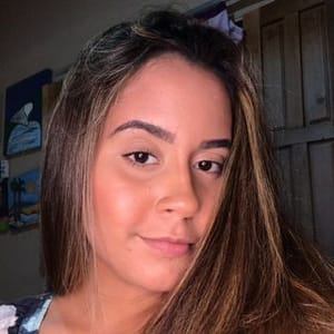 Laura Fernandes