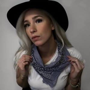 Eden  Bell