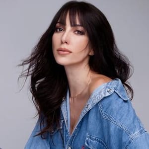 Camila Schmitt