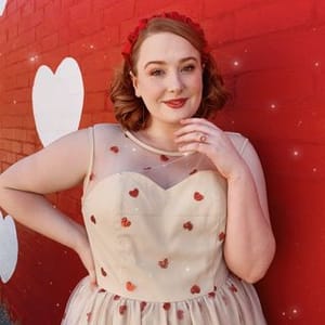 Rhiannon Curvy