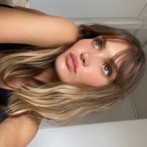 Chloe Eden