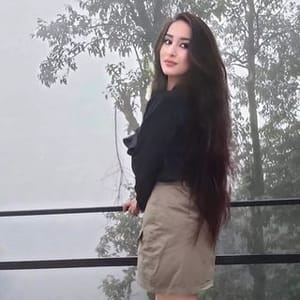 Himani Thakur
