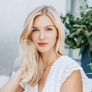Laura  Berg