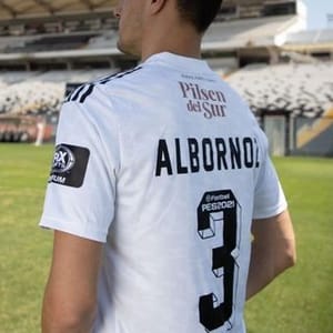 Miiko Albornoz