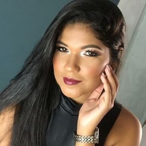 Adora Oliveira