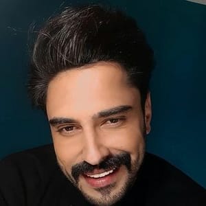 Vahid  Hojjati