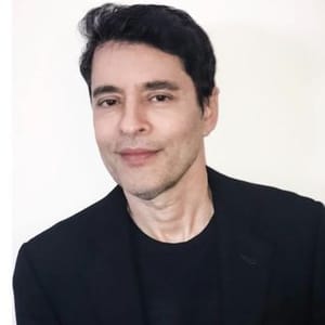 Tiago Santiago