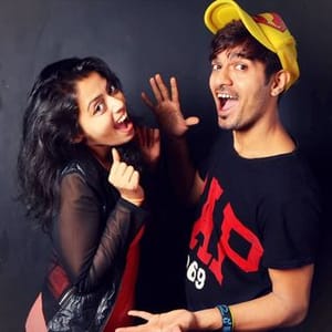 Vicky Aakanksha