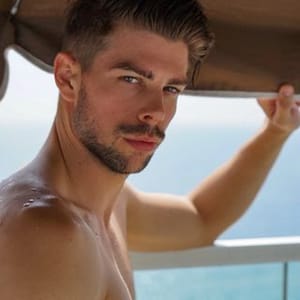 Julien Leopask