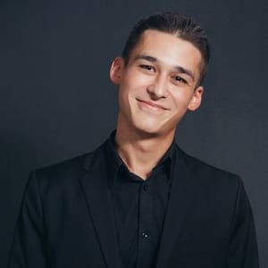 Timur Abdurazakov