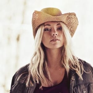 Claudia Hoyser