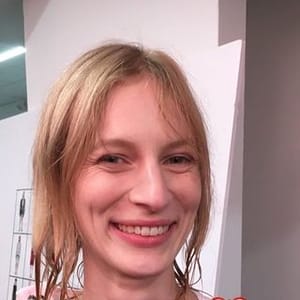 Julia Nobis