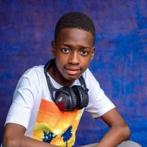 Ahmad  Alinuhu