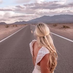 Christine   Blogger