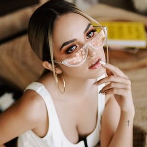 Evelyn Almaguer