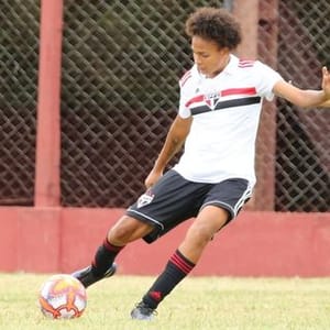 Vitoria Ferreira