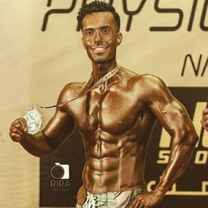 Mens Natural Physique