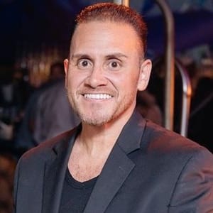 Rob Crosoli