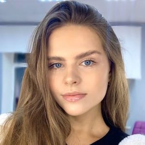 Julia Traveler