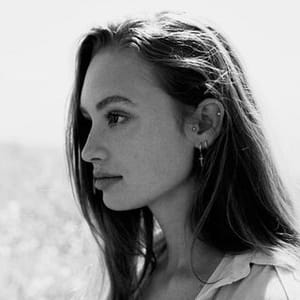 Cari Flowers