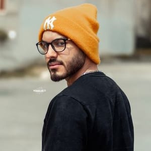Rezaa Basian