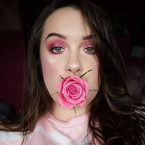 Chloe Louise