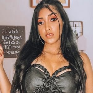 Ysianne Menas