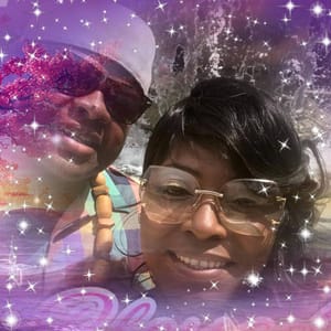 MAMA &amp; PAPA JONES