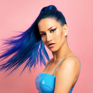 EVA GUESS