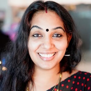 Contact Veena's Curryworld Creator and Influencer