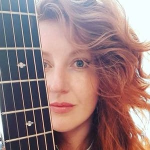 Elga Fox