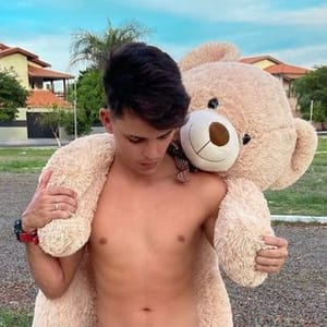Vinny Pollo