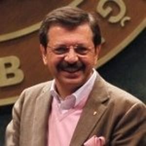 Rifat Hisarciklioglu