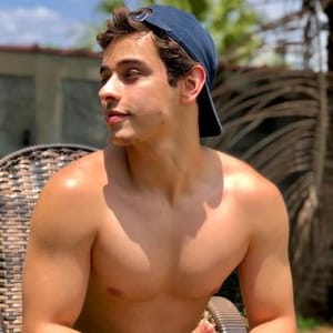 Yago Pinheiro
