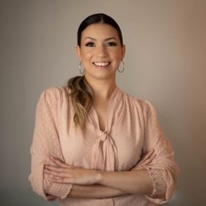 Nanda Lopes