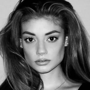 Sage Lauren