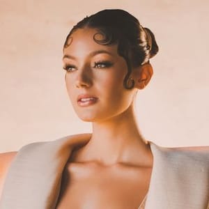 Brooke Graves