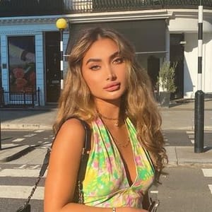Summer Bujsaim