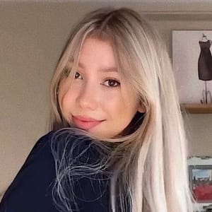 Lulu Lambros