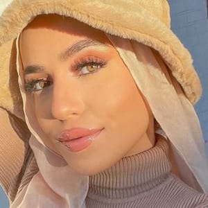 Mirna Hijab