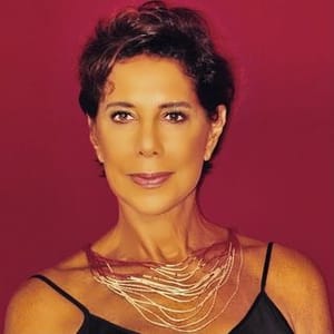 Angela Vieira