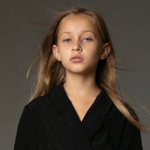 Aleksandra  Danielle