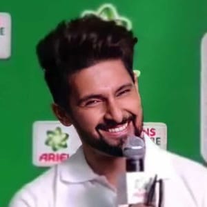 Ravians Dubey