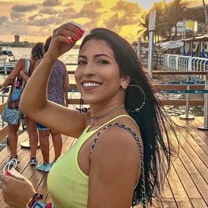 Becca Dantas