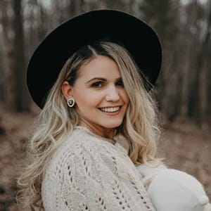 Lilly Chuk