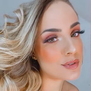 Cinthia Adriely
