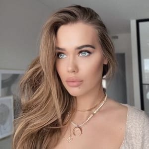 nastia Samochavlova