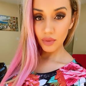 Kristine Mirelle